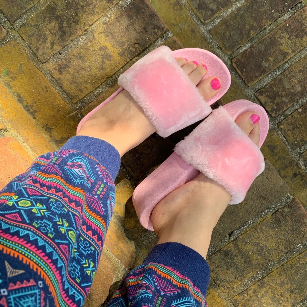 Pink Platform Slides 🧁✨
